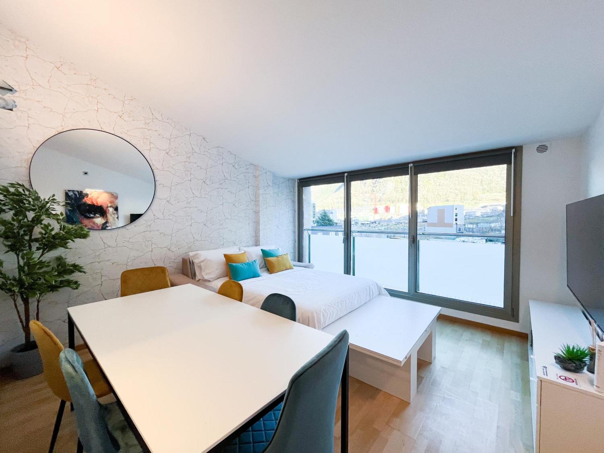 Apartamento Vistas&luz Zona Lycee 5 Minutos Al Centro L By Bonesvacances *